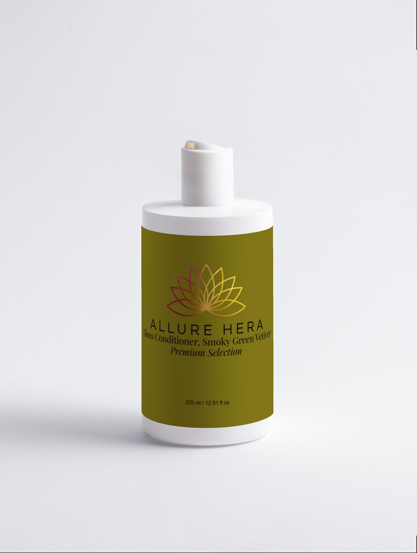 Șampon natural pentru păr neted și strălucitor. Cu Aloe, Betaină și Proteine din grâu. Curăță delicat scalpul. 370 ml, fabricat în Letonia.