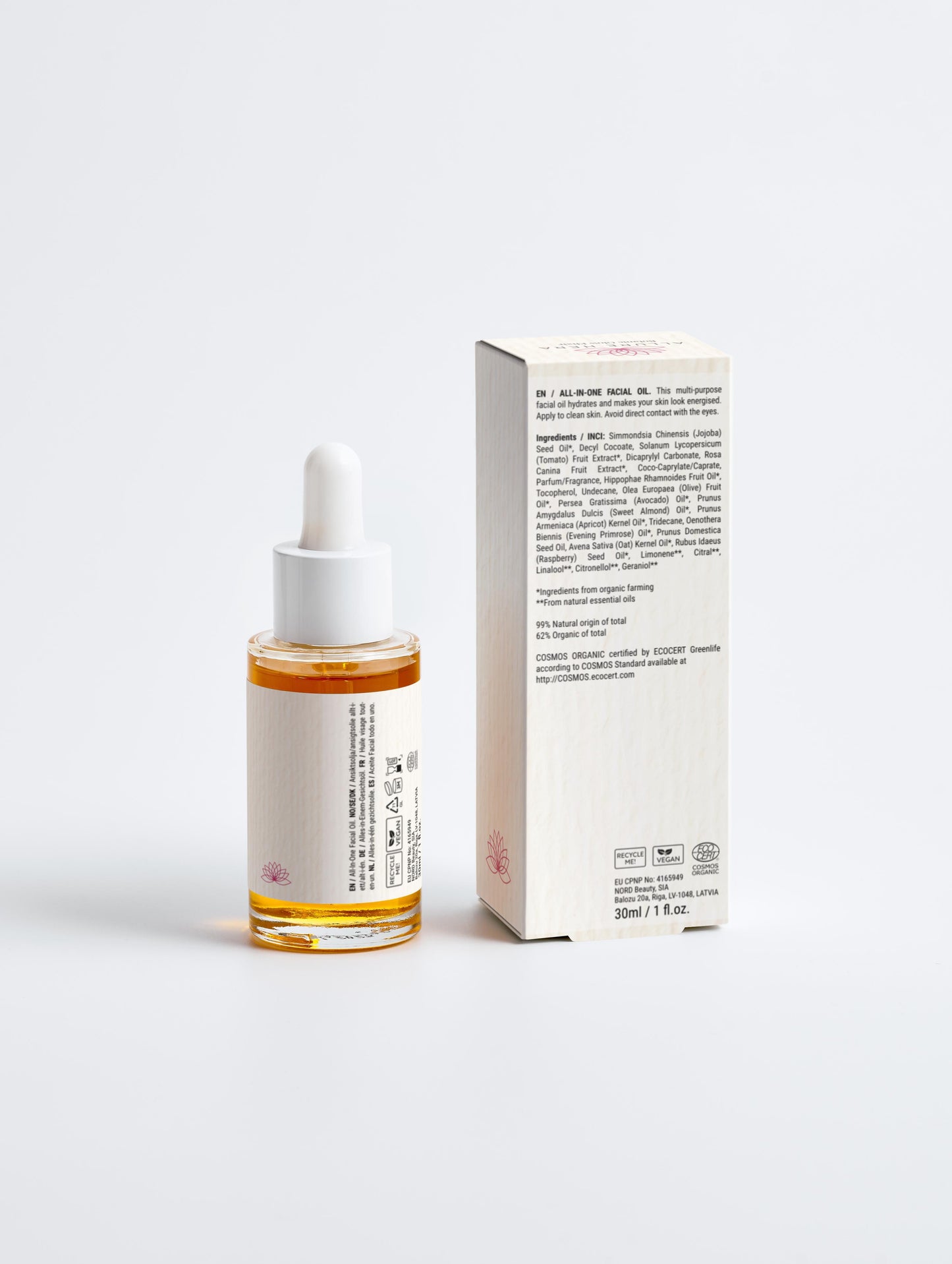 Ulei facial 99% natural și 62% organic, Botanic Glow Elixir hidratează, regenerează și redă strălucirea