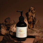 Ser de corp Silk Skin, Condimente & Santal