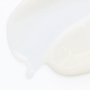 Serul clarifiant 100% natural, 23% organic pentru corectarea pigmentării este completarea perfectă pentru orice gamă de produse de îngrijire a pielii.