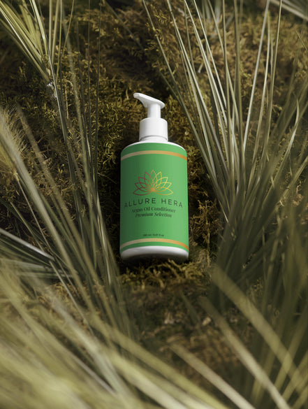 Balsam hidratant natural cu ulei de argan, aloe și proteine din grâu – 290ml – Allure Hera- 98% natural , 11% organic.