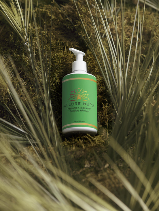 Balsam hidratant natural cu ulei de argan, aloe și proteine din grâu – 290ml – Allure Hera- 98% natural , 11% organic.